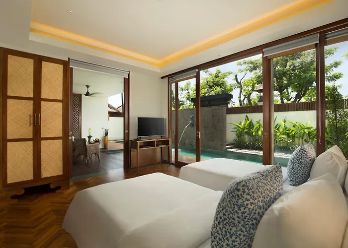 Resort The Legian Seminyak, Bali 5*