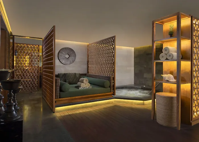 The Legian Seminyak, Bali 5*