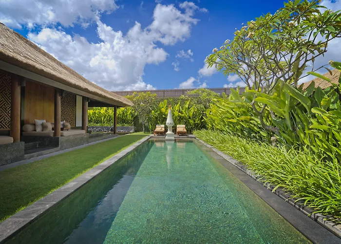 Resort The Legian Seminyak, Bali 5*