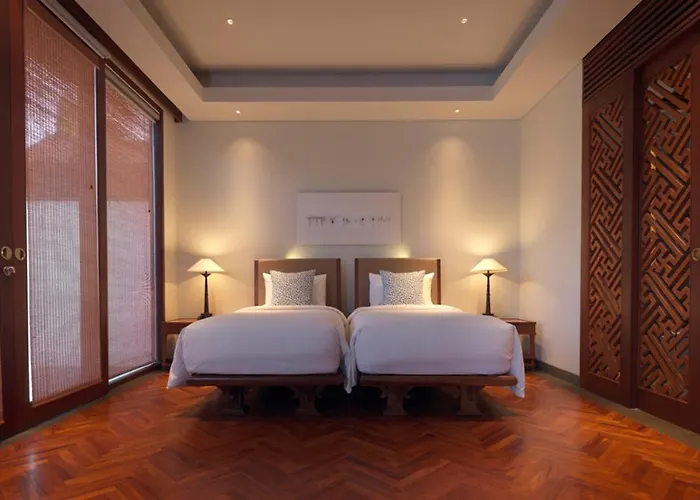 The Legian Seminyak, Bali Resort 5*